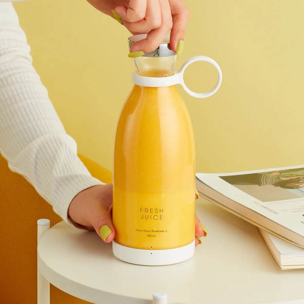 Compact Portable Electric Juicer Blender for Fresh Fruit/Milkshake Lovers - My Store