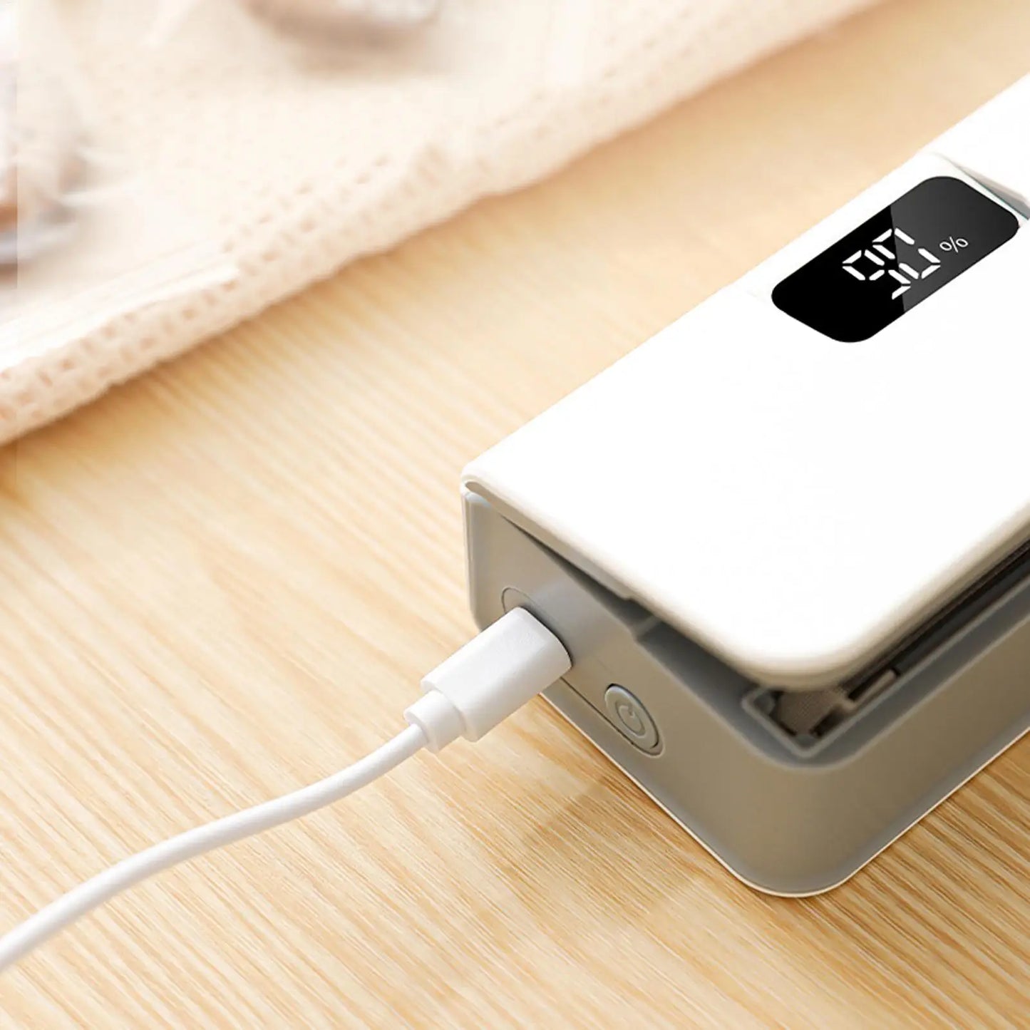 Portable Magnetic Bag Sealer - Rechargeable 6-Level Heat Sealer for Snacks & Fridge Storage