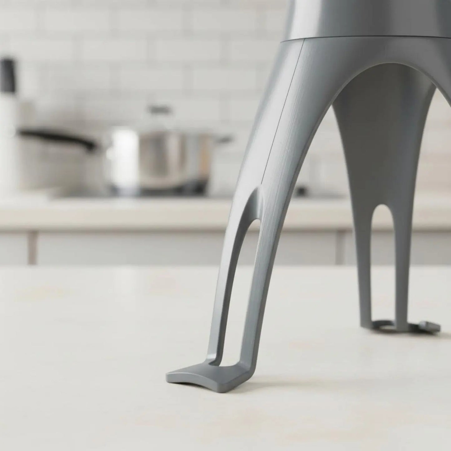 Hands-Free Automatic Pan Stirrer - Three-Leg Self-Stirring Tool for Soup, Sauce & Gravy